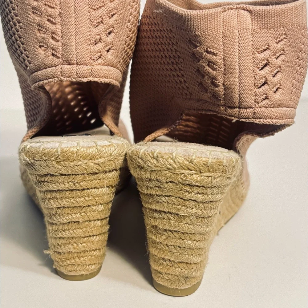 Steven by Steve Madden Loca Knit Pink Espadrille Wedge Size 9.5